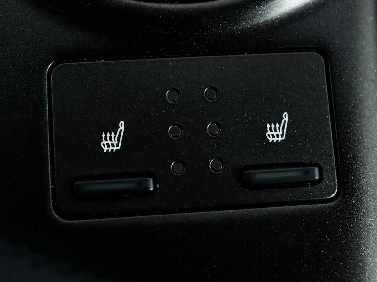 Toyota Camry 2021 года с пробегом. Фото: #12