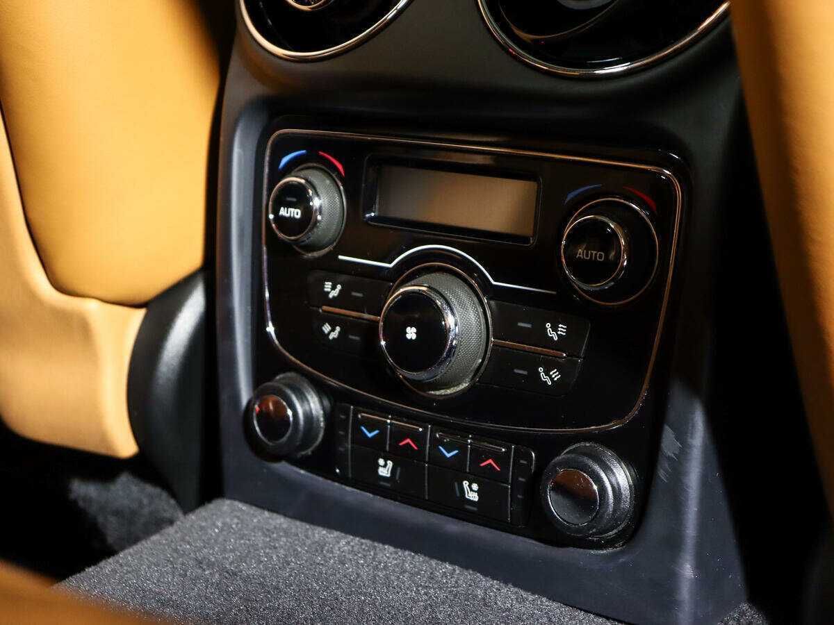 Jaguar XJ 2014 года с пробегом. Фото: #16