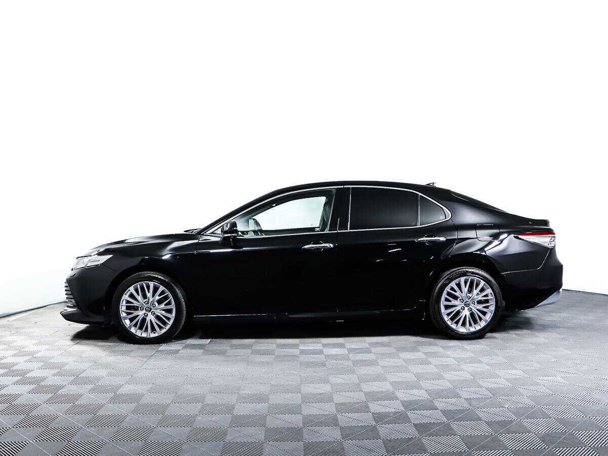 Toyota Camry 2019 года с пробегом. Фото: #7