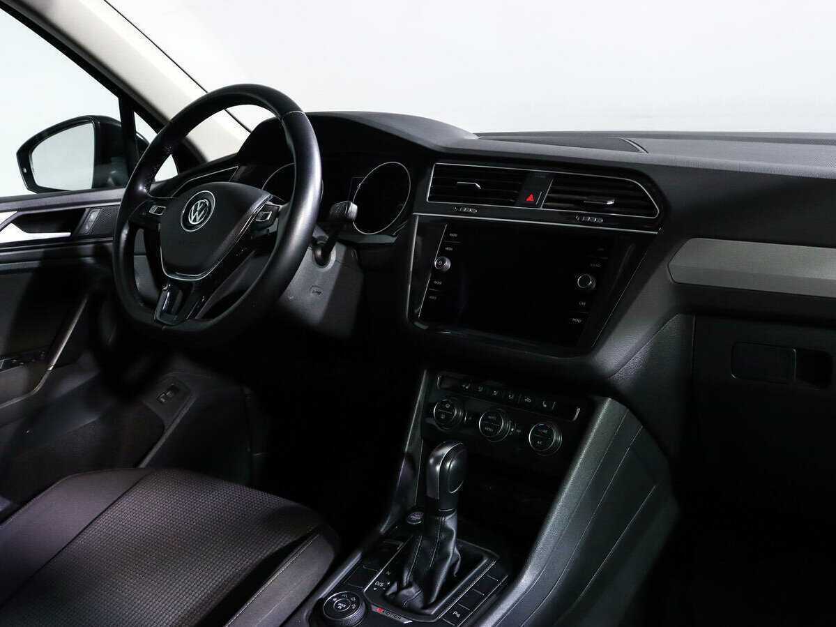 Volkswagen Tiguan 2020 года с пробегом. Фото: #6