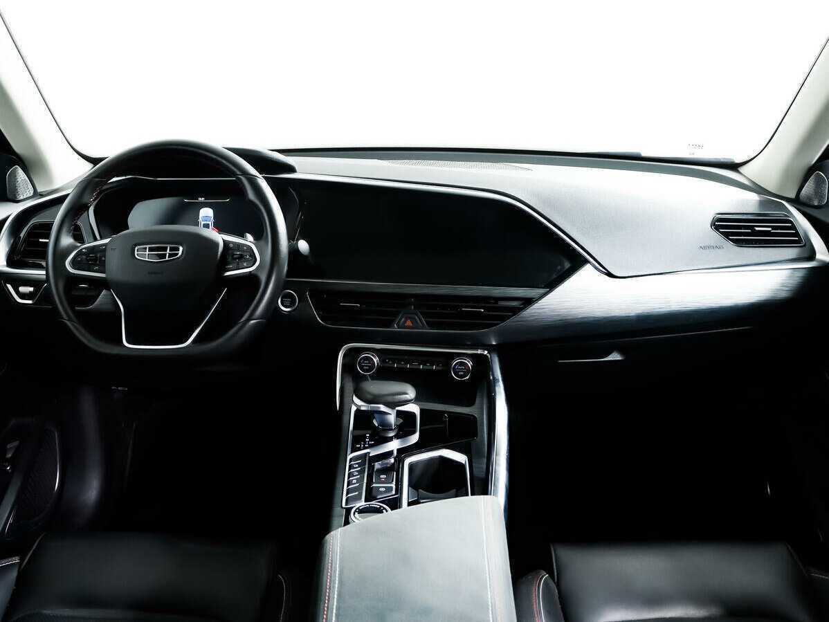 Geely Tugella 2021 года с пробегом. Фото: #8