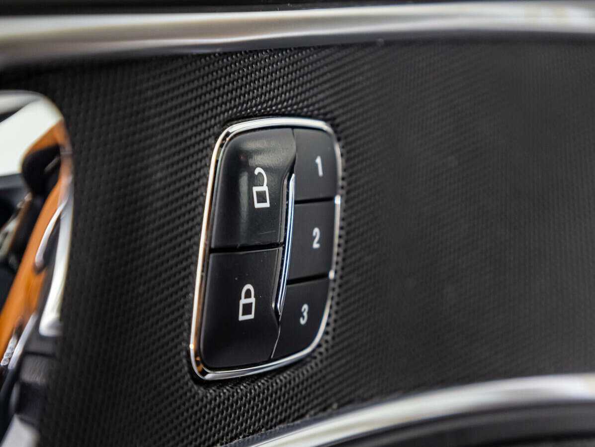 Ford Explorer 2016 года с пробегом. Фото: #22