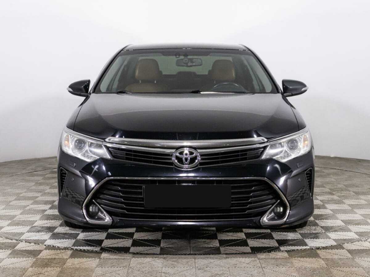 Toyota Camry 2016 года с пробегом. Фото: #1
