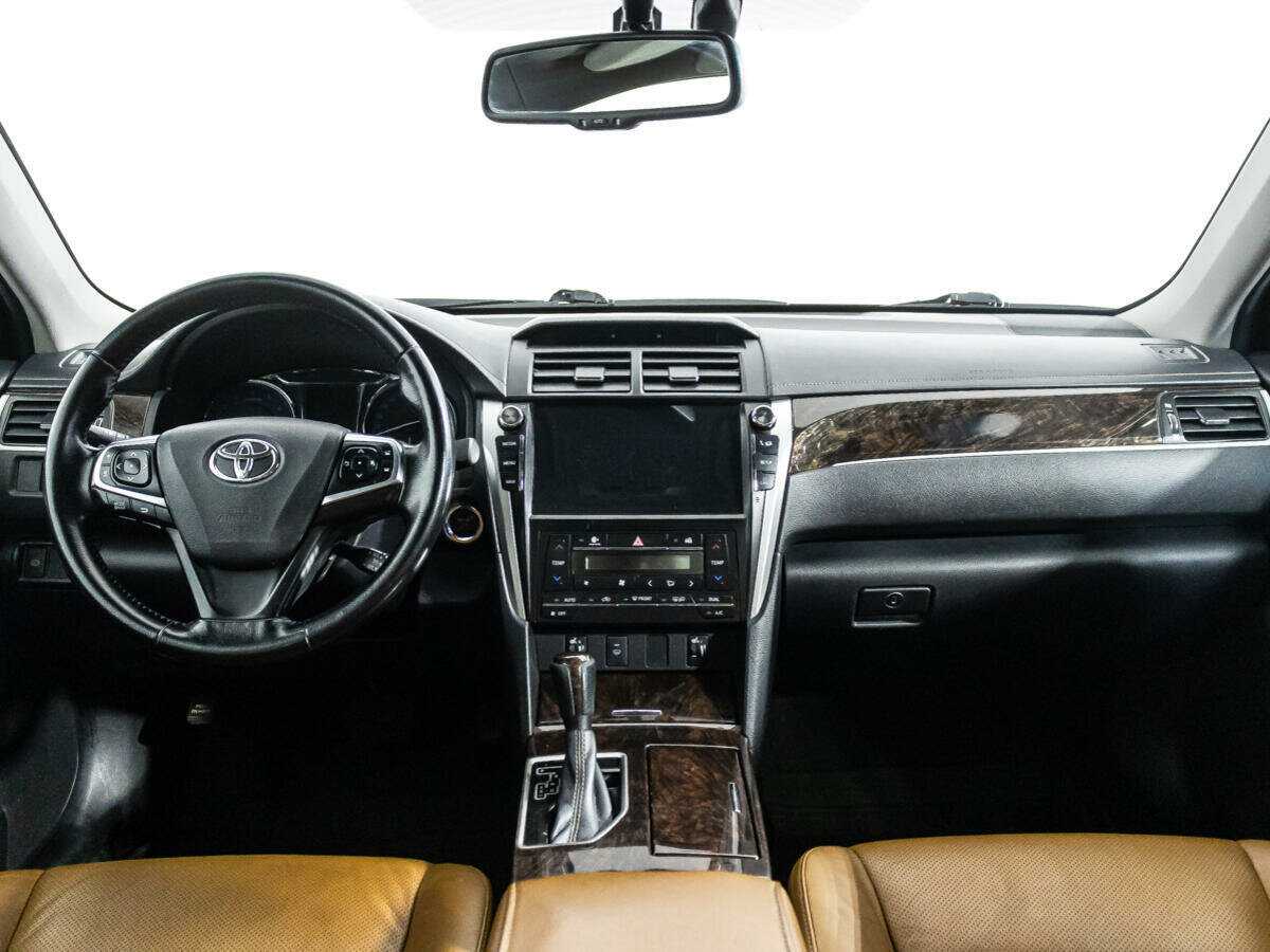Toyota Camry 2016 года с пробегом. Фото: #12