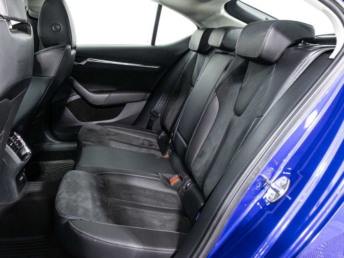 Skoda Octavia 2021 года с пробегом. Фото: #9