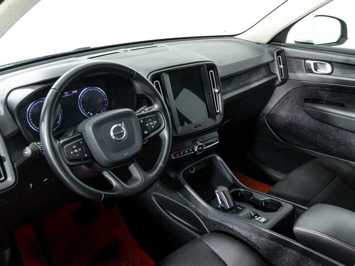 Volvo XC40 2018 года с пробегом. Фото: #10