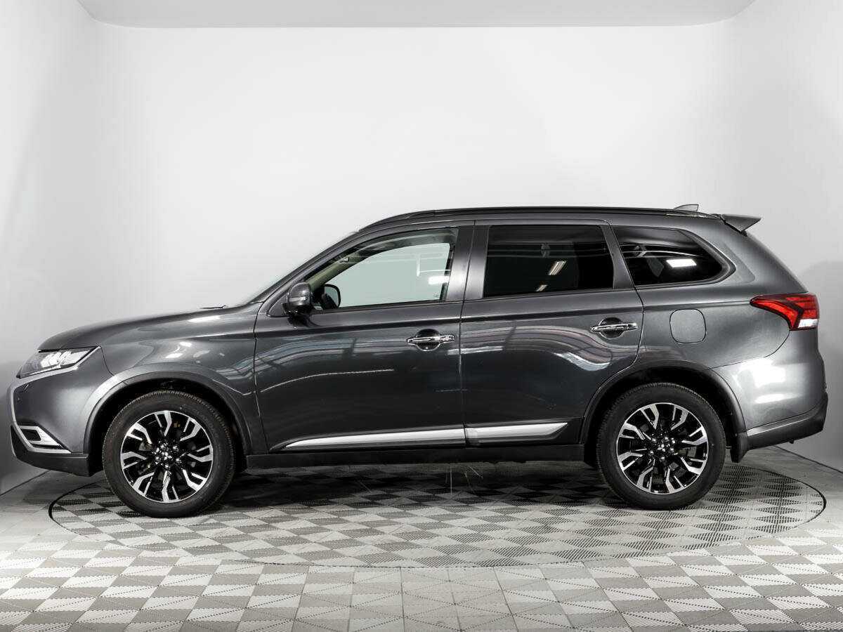 Mitsubishi Outlander 2022 года с пробегом. Фото: #7