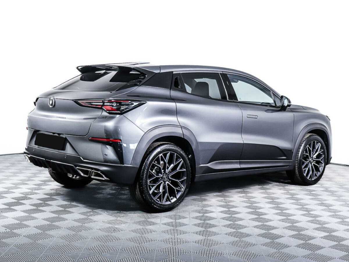 Changan UNI-T 2023 года с пробегом. Фото: #3