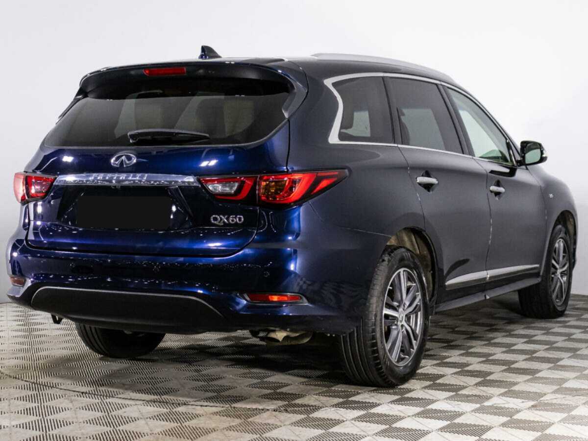 Infiniti QX60 2018 года с пробегом. Фото: #3