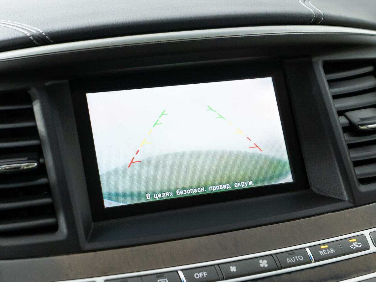 Infiniti QX60 2018 года с пробегом. Фото: #15