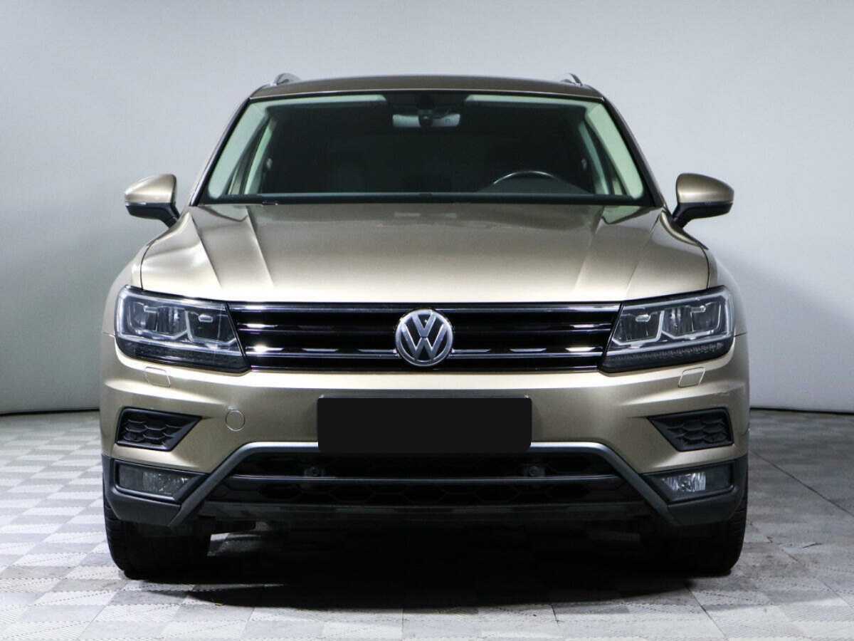 Volkswagen Tiguan 2017 года с пробегом. Фото: #1