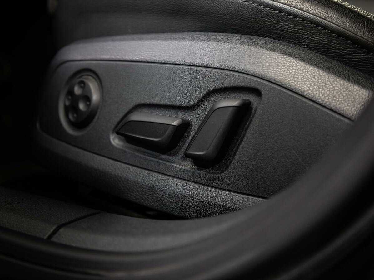 Audi A4 2019 года с пробегом. Фото: #17