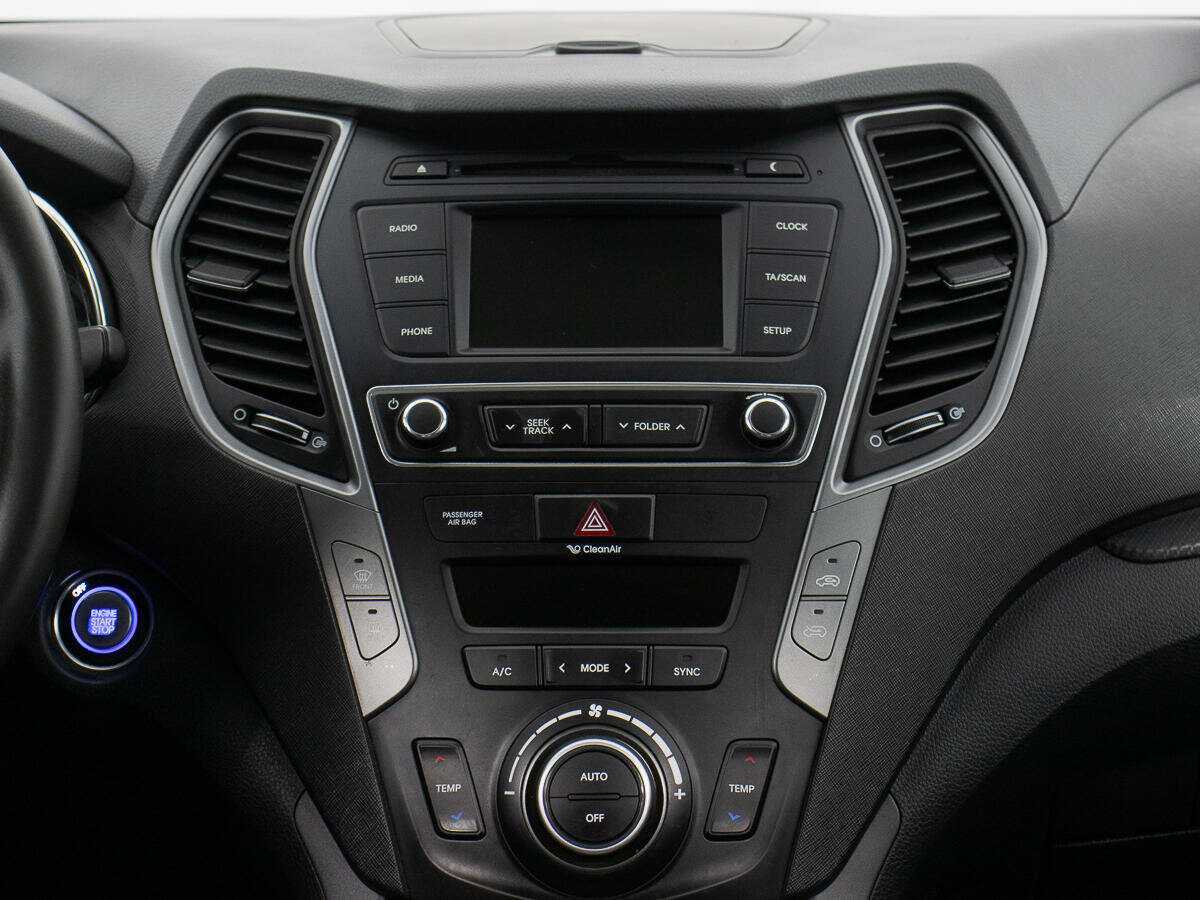 Hyundai Santa Fe 2016 года с пробегом. Фото: #16