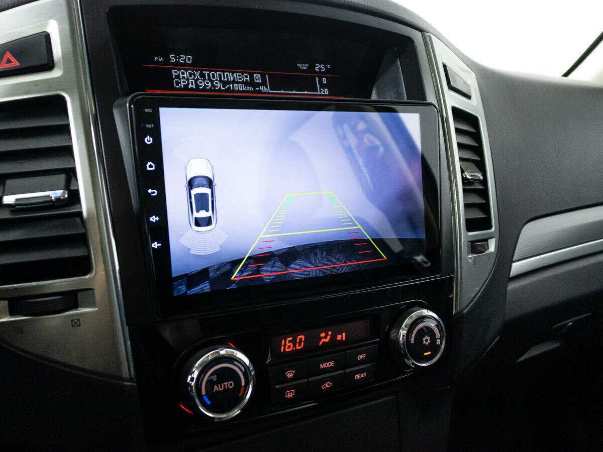 Mitsubishi Pajero 2015 года с пробегом. Фото: #15