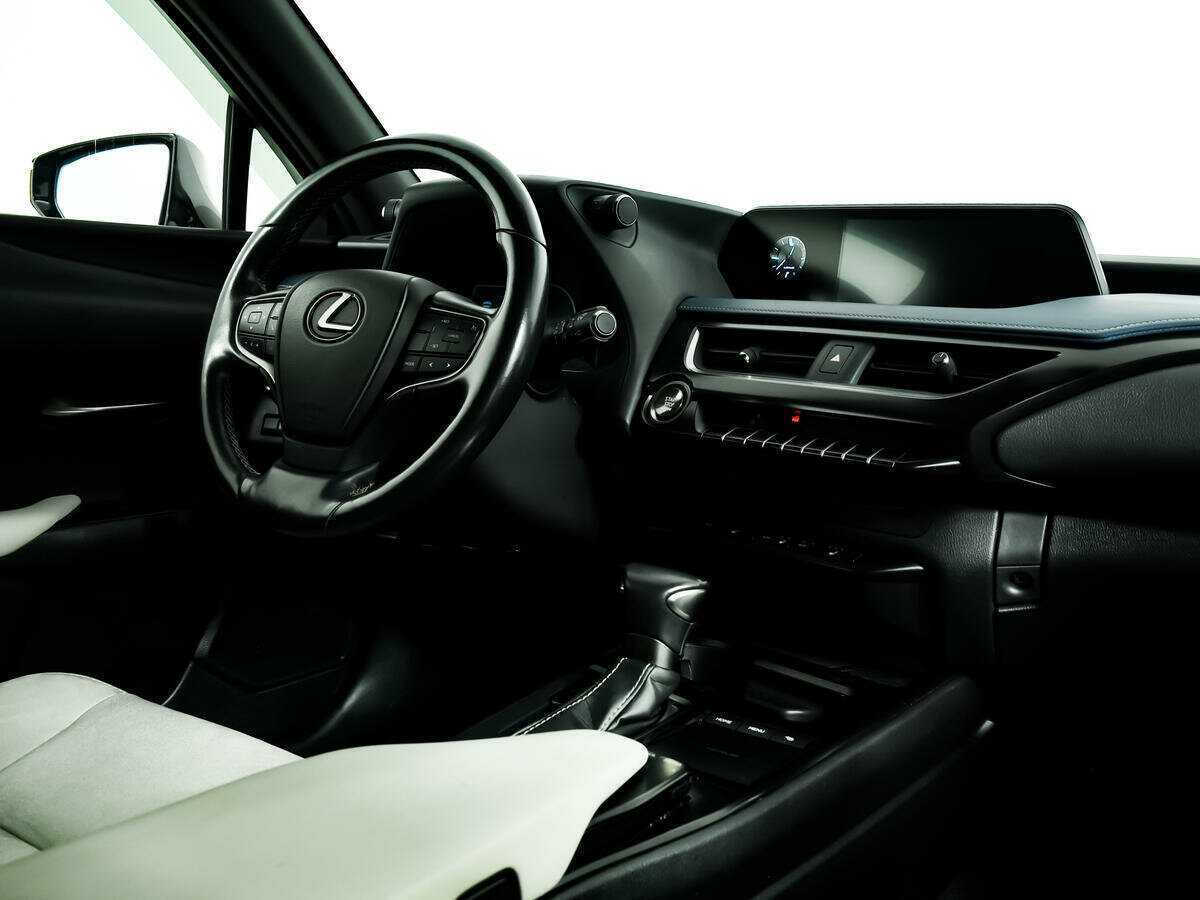 Lexus UX 2019 года с пробегом. Фото: #8