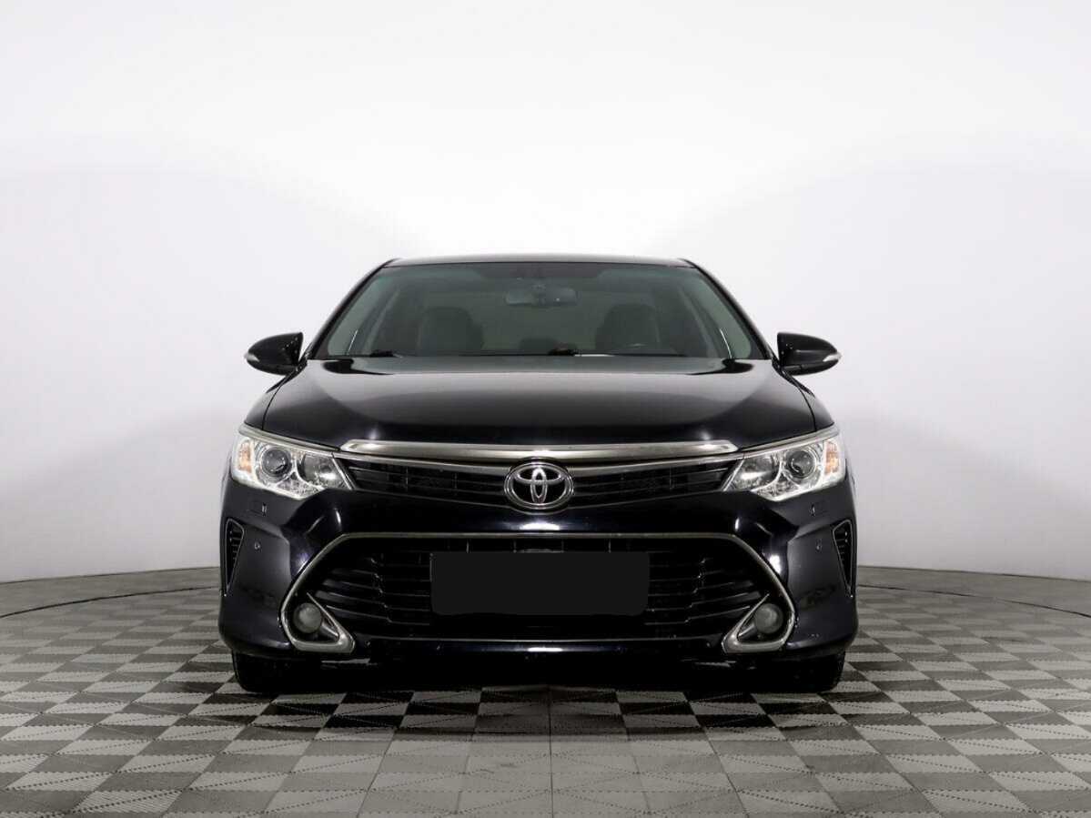 Toyota Camry 2016 года с пробегом. Фото: #1