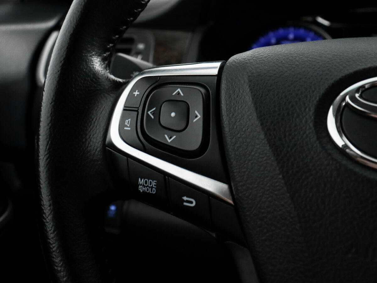 Toyota Camry 2016 года с пробегом. Фото: #15