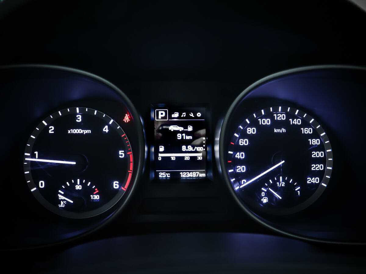 Hyundai Santa Fe 2016 года с пробегом. Фото: #9