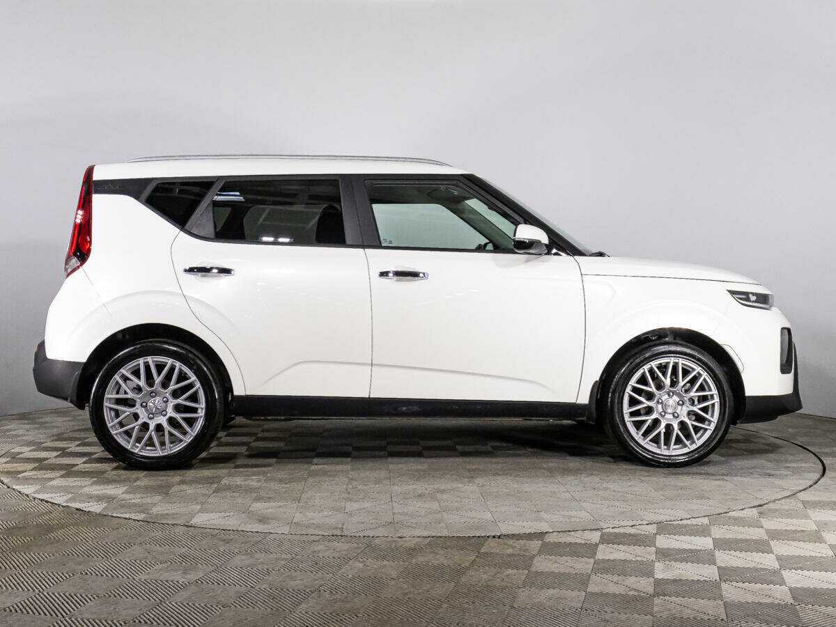 Kia Soul 2021 года с пробегом. Фото: #3