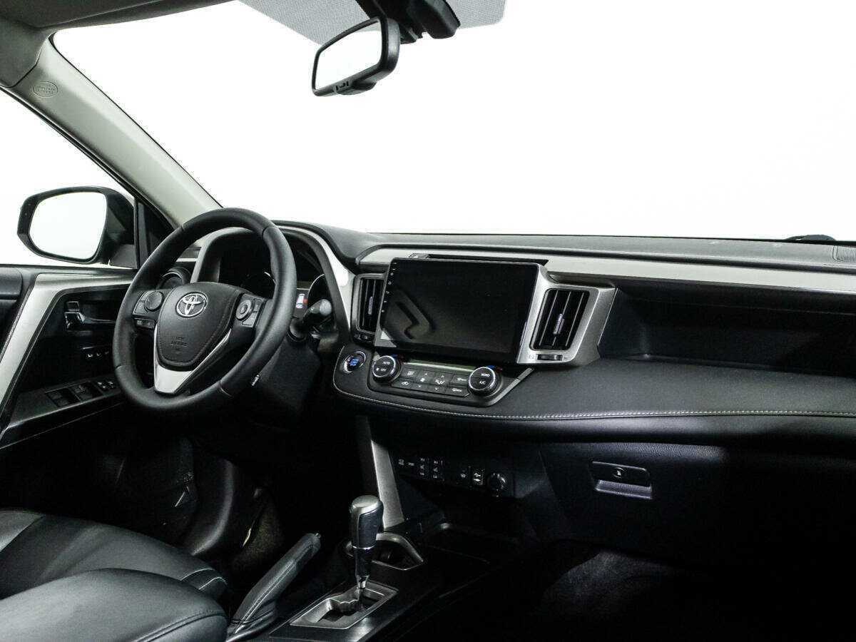Toyota RAV4 2016 года с пробегом. Фото: #8