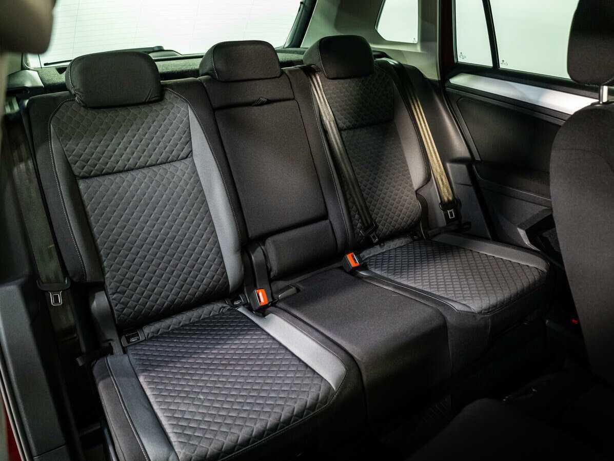 Volkswagen Tiguan 2017 года с пробегом. Фото: #9