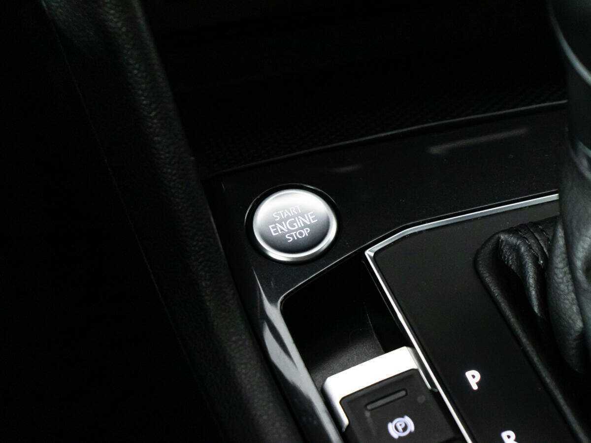 Volkswagen Tiguan 2018 года с пробегом. Фото: #16