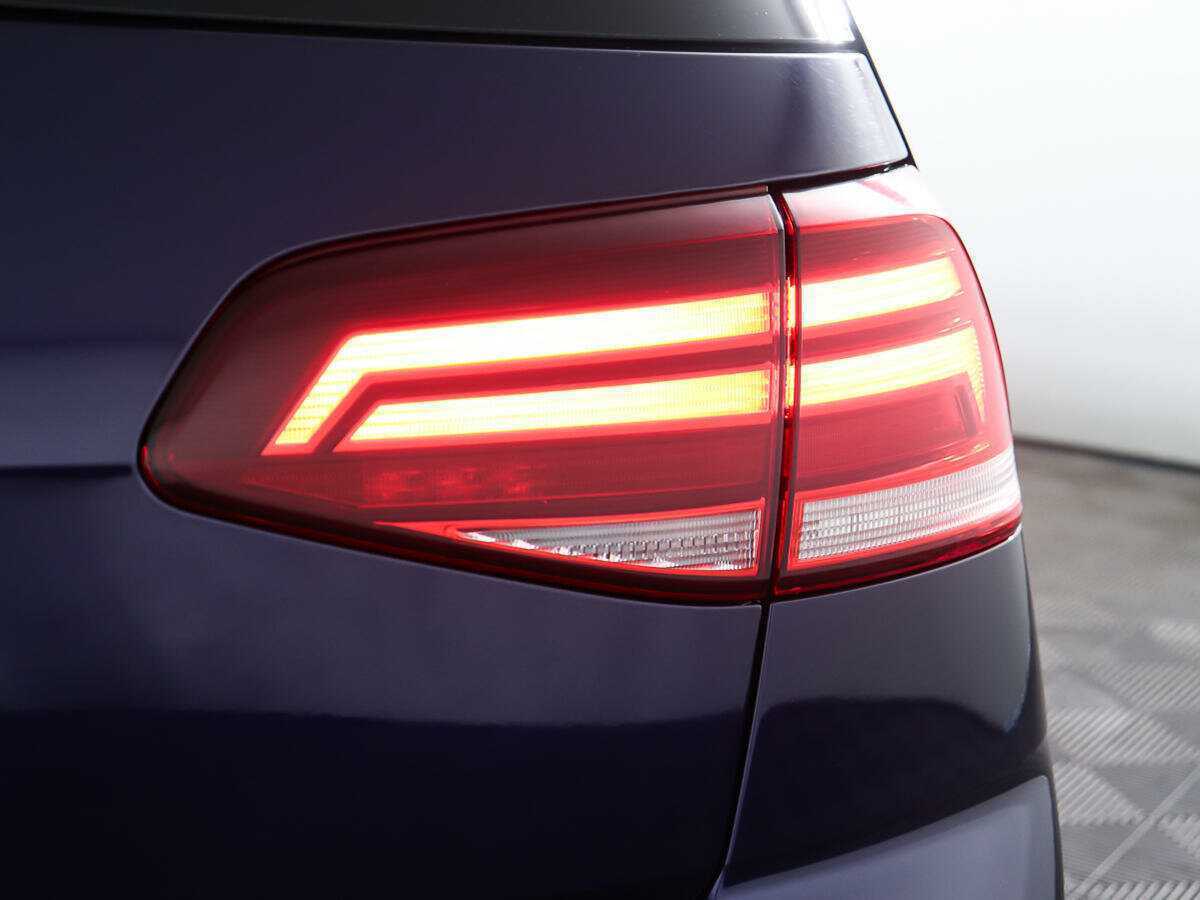 Volkswagen Golf 2018 года с пробегом. Фото: #19