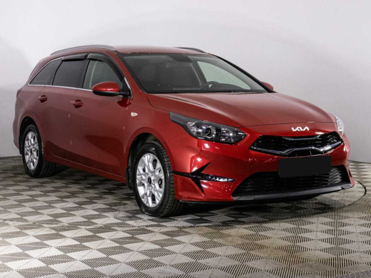 Kia Ceed 2022 года с пробегом. Фото: #2