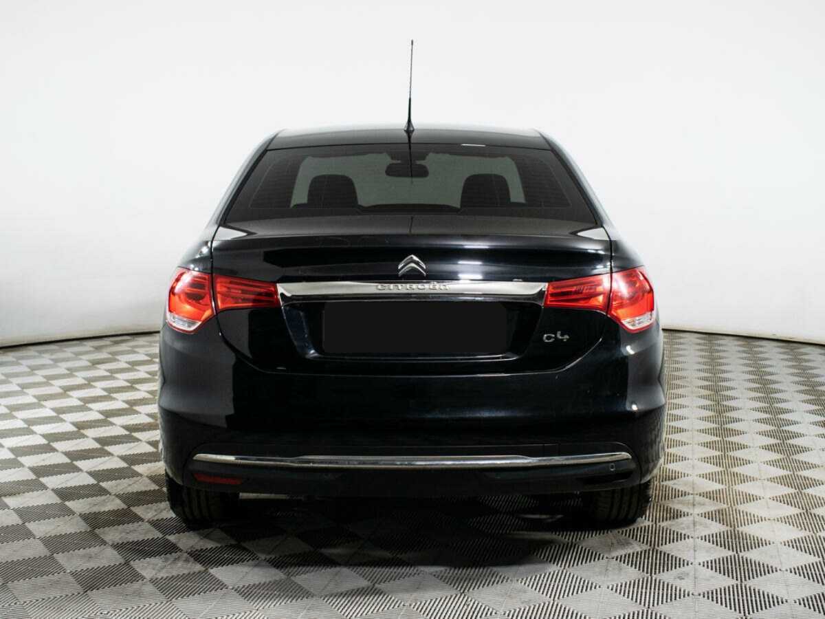 Citroen C4 2018 года с пробегом. Фото: #4