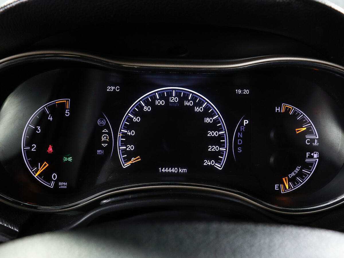 Jeep Grand Cherokee 2013 года с пробегом. Фото: #8