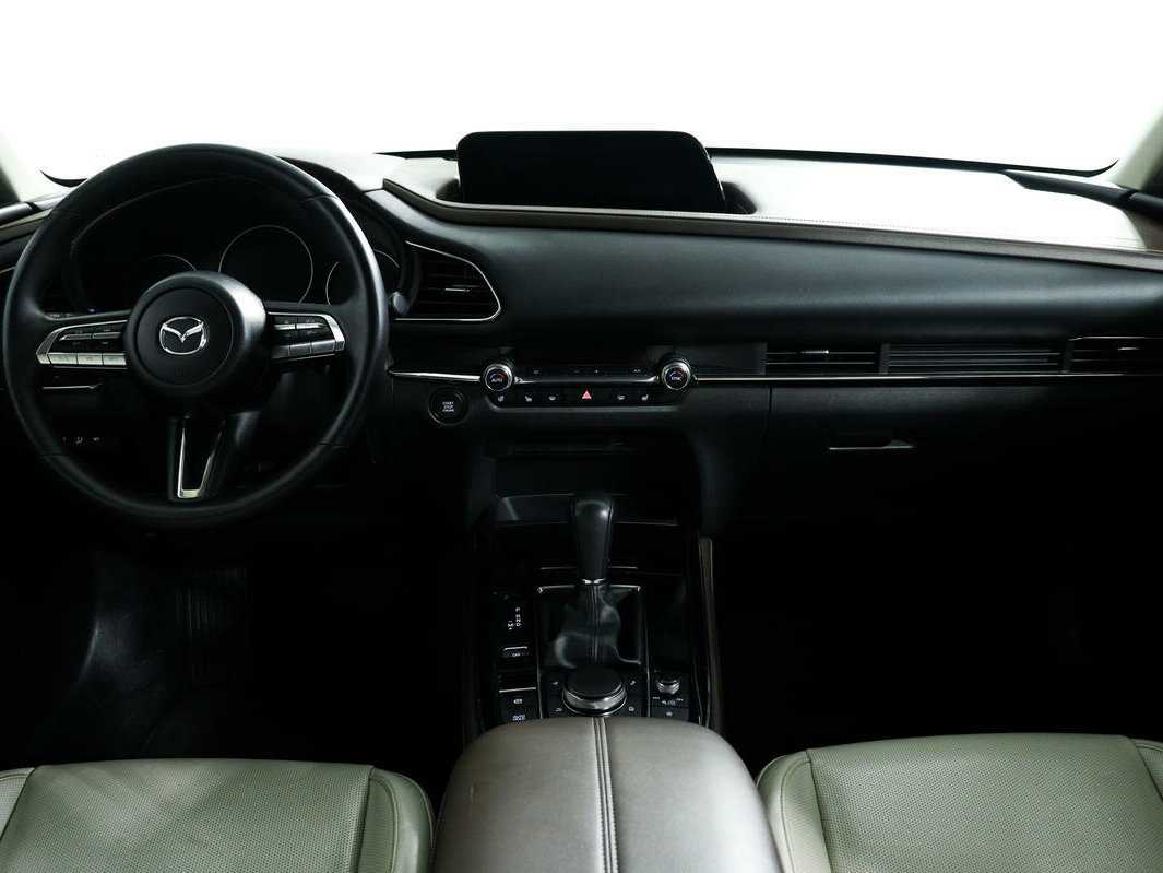 Mazda CX-30 2021 года с пробегом. Фото: #10