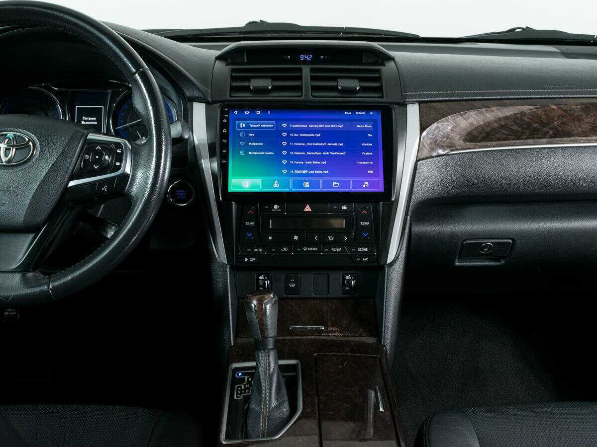 Toyota Camry 2017 года с пробегом. Фото: #7