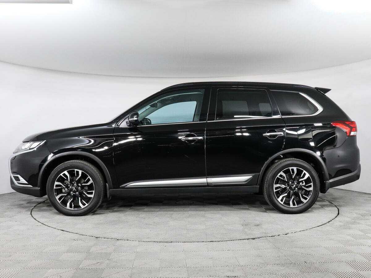 Mitsubishi Outlander 2022 года с пробегом. Фото: #7