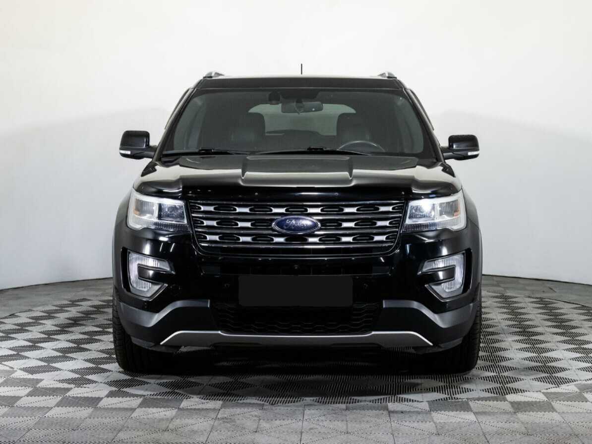 Ford Explorer 2017 года с пробегом. Фото: #1