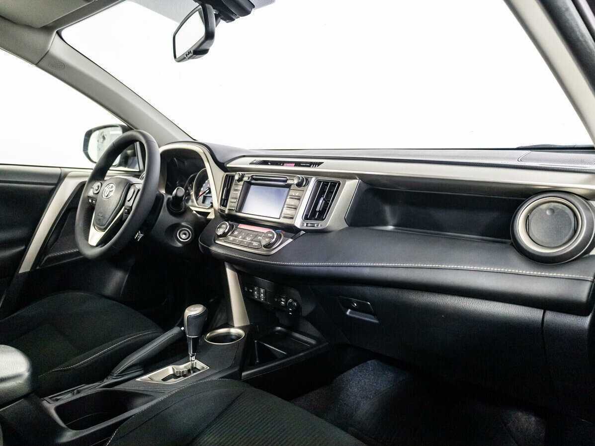 Toyota RAV4 2014 года с пробегом. Фото: #7