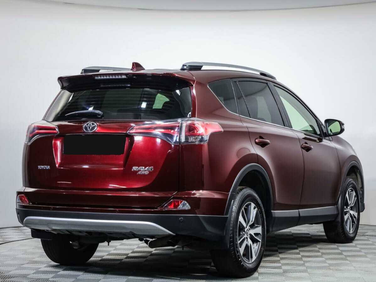 Toyota RAV4 2015 года с пробегом. Фото: #3