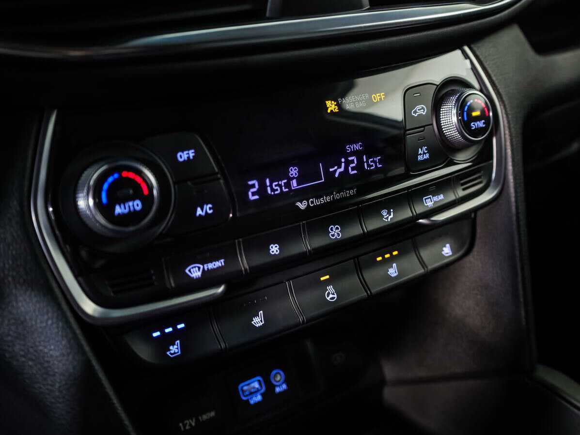 Hyundai Santa Fe 2018 года с пробегом. Фото: #13