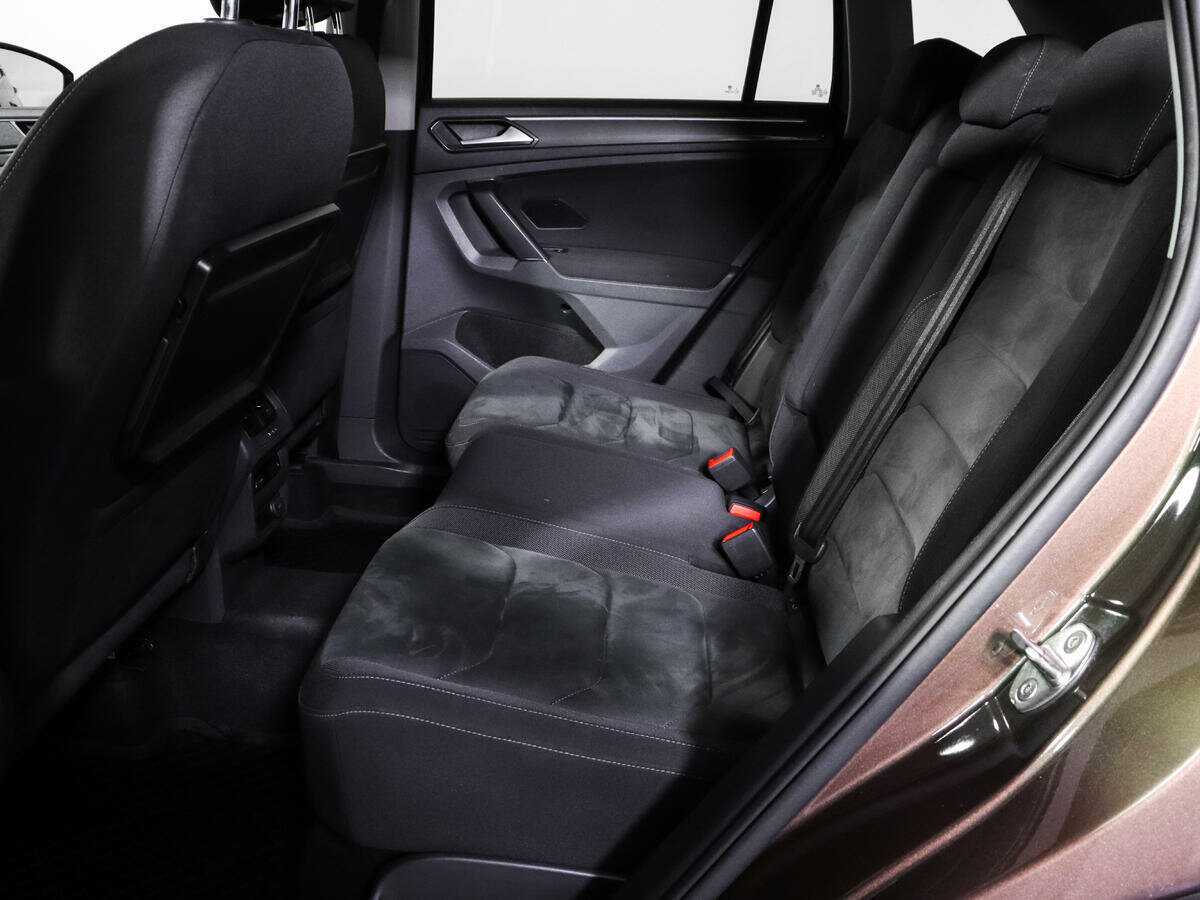 Volkswagen Tiguan 2017 года с пробегом. Фото: #7