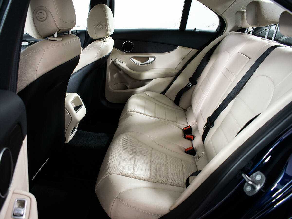 Mercedes-Benz C-Класс 2020 года с пробегом. Фото: #9