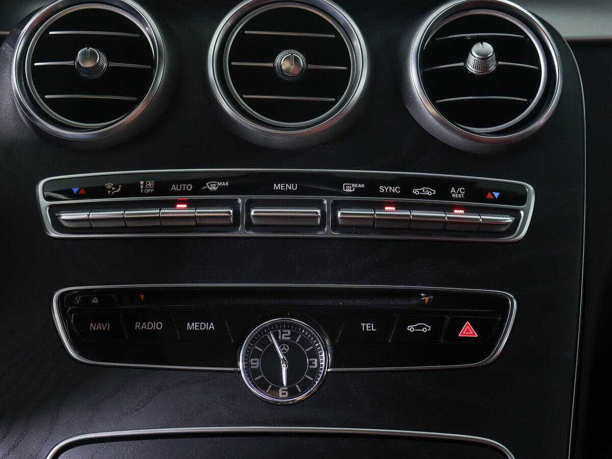 Mercedes-Benz C-Класс 2017 года с пробегом. Фото: #16