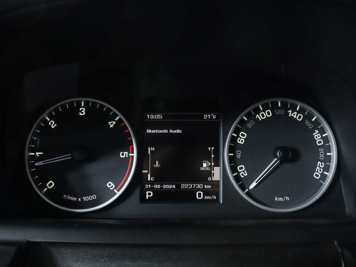 Land Rover Discovery 2013 года с пробегом. Фото: #10