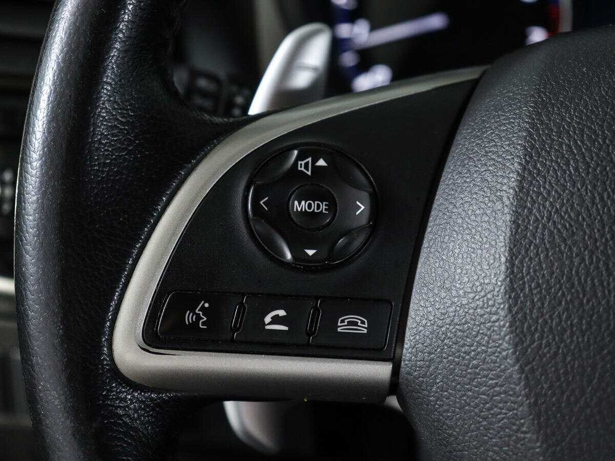 Б/У Митсубиши Оутлэндер 2012 года. Фото: #15