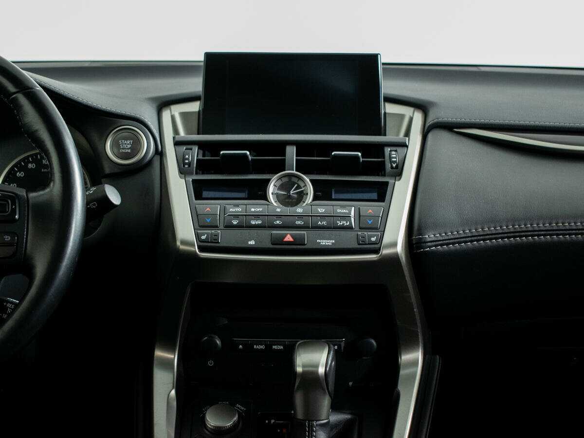 Lexus NX 2016 года с пробегом. Фото: #8