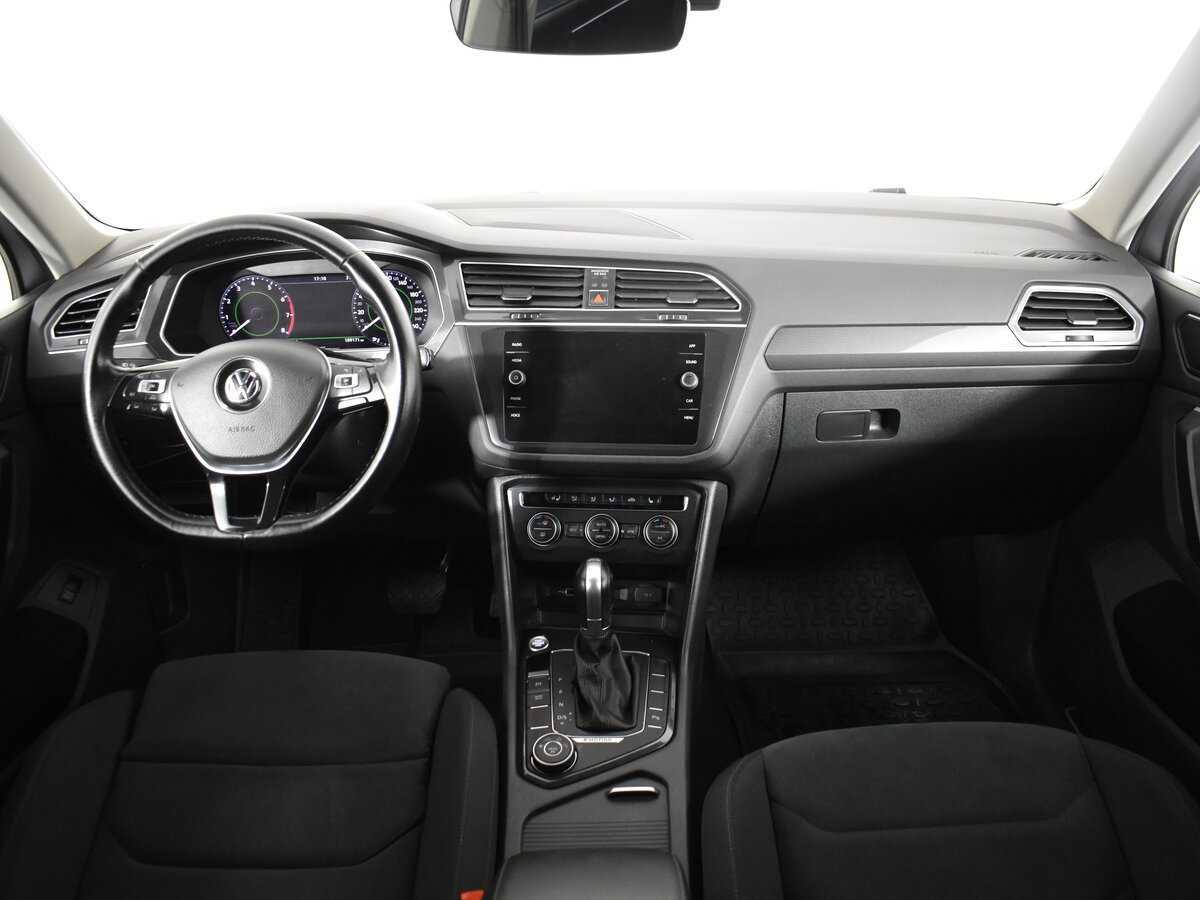 Volkswagen Tiguan 2017 года с пробегом. Фото: #11