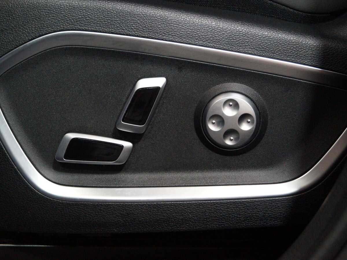 Geely Tugella 2021 года с пробегом. Фото: #26