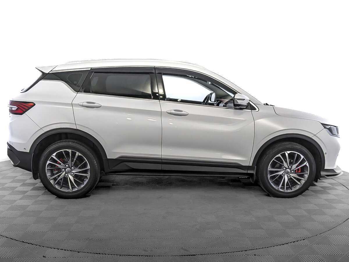 Б/У Джили Кулрэй 2021 года. Фото: #3