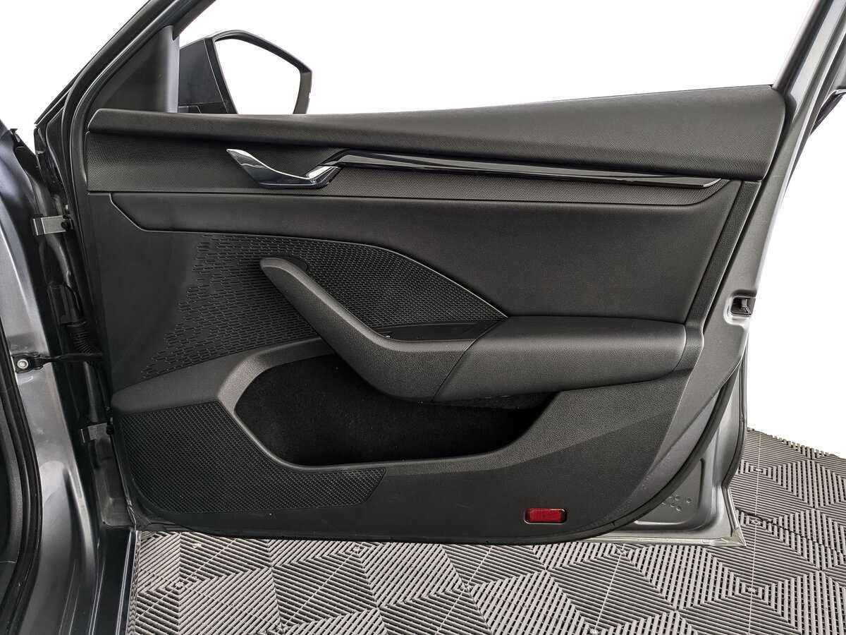 Skoda Octavia 2021 года с пробегом. Фото: #19