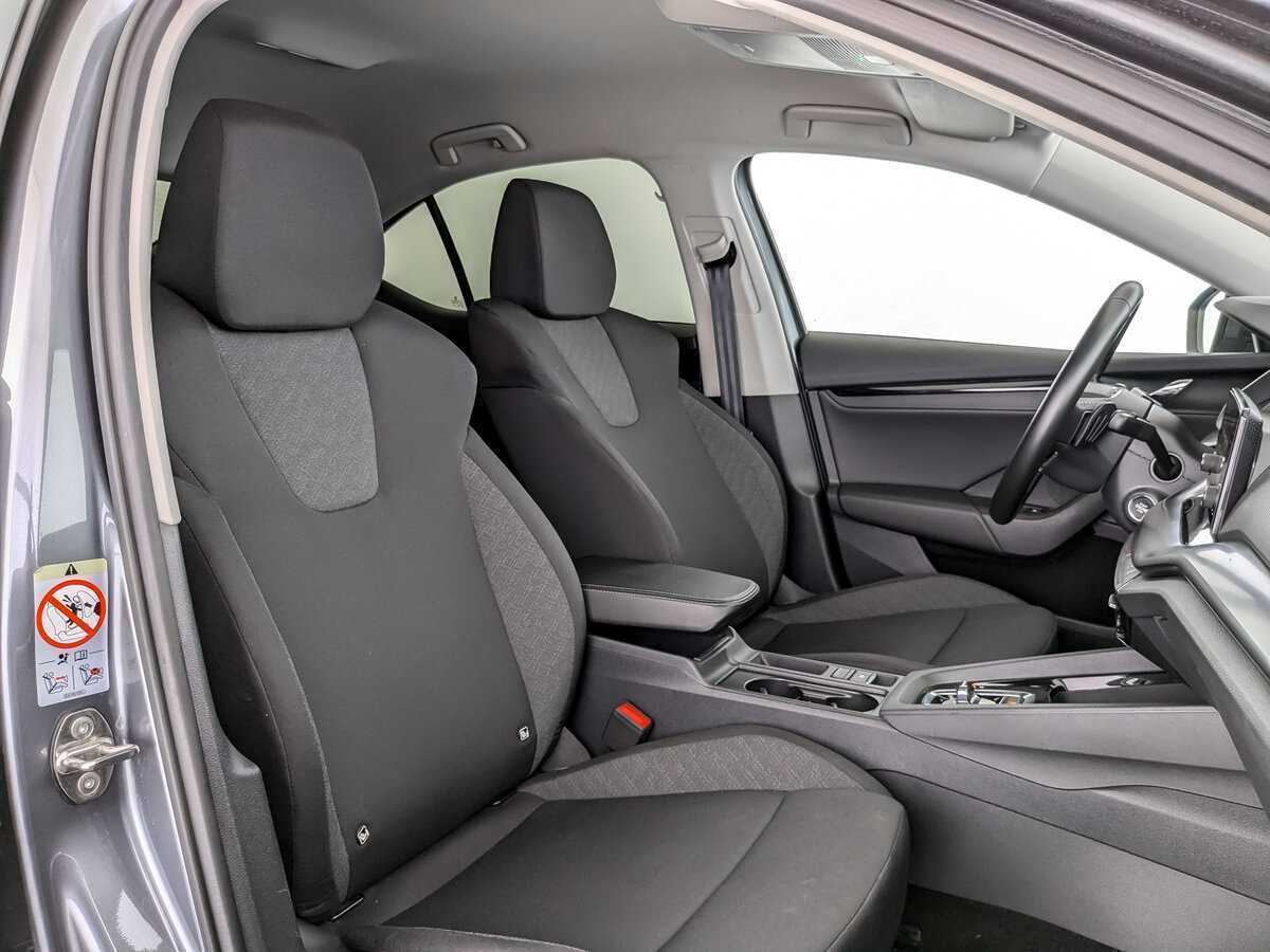 Skoda Octavia 2021 года с пробегом. Фото: #18