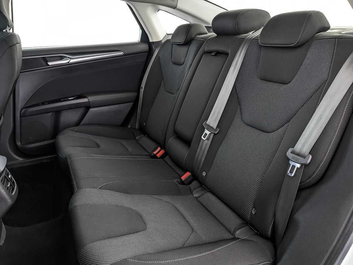 Ford Mondeo 2016 года с пробегом. Фото: #12