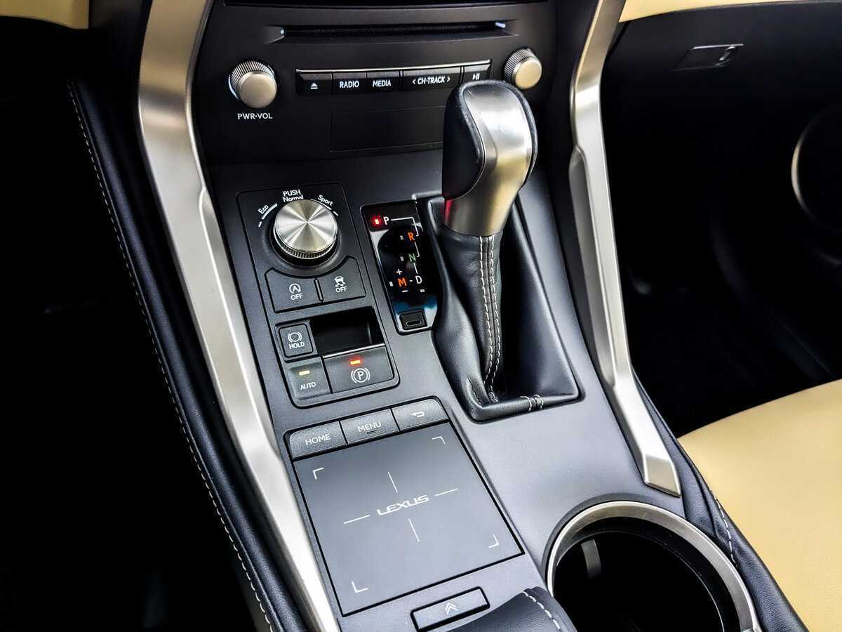 Lexus NX 2019 года с пробегом. Фото: #21